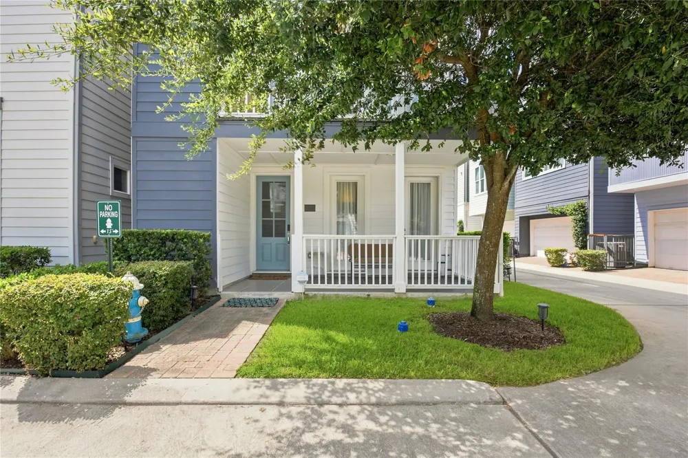 8653 Green Kolbe Lane Houston, TX 77080