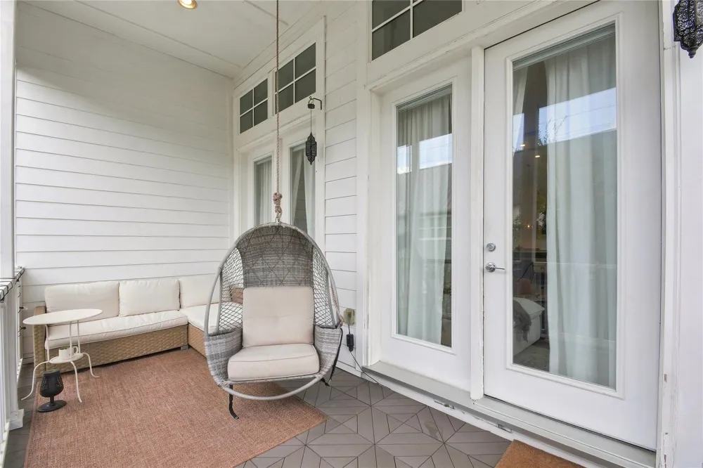 8653 Green Kolbe Lane Houston, TX 77080