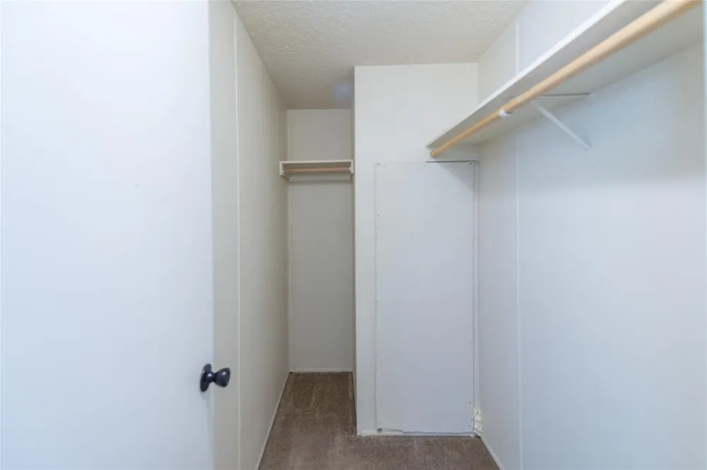 2592 County Road 152 Bedias, TX 77831