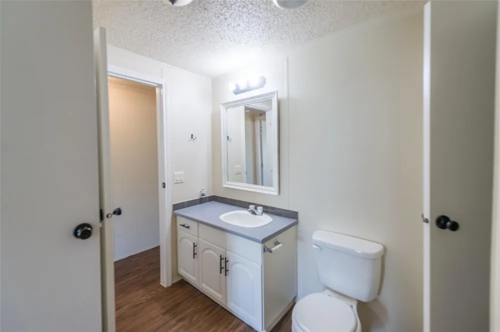 2592 County Road 152 Bedias, TX 77831