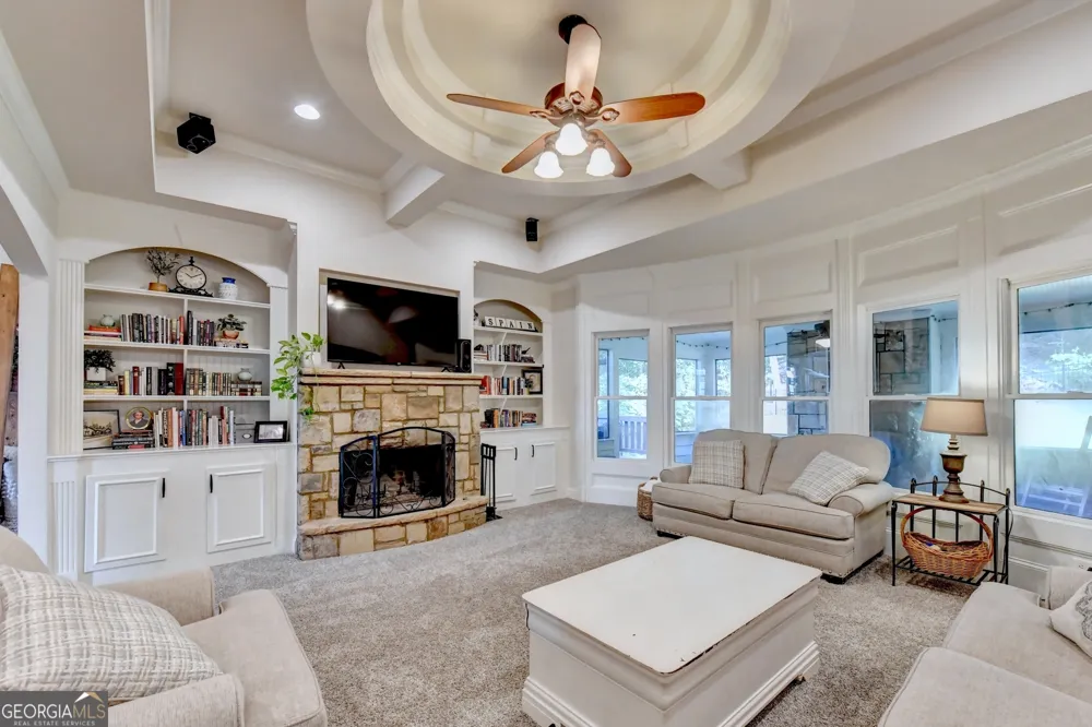 1349 Woodtrace LN Auburn, GA 30011