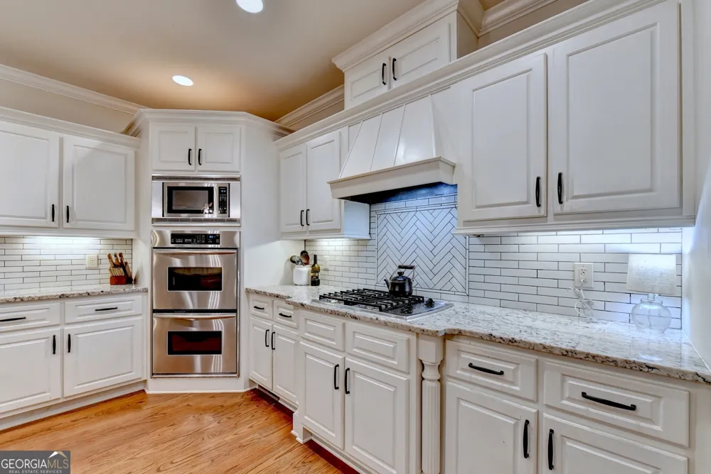 1349 Woodtrace LN Auburn, GA 30011
