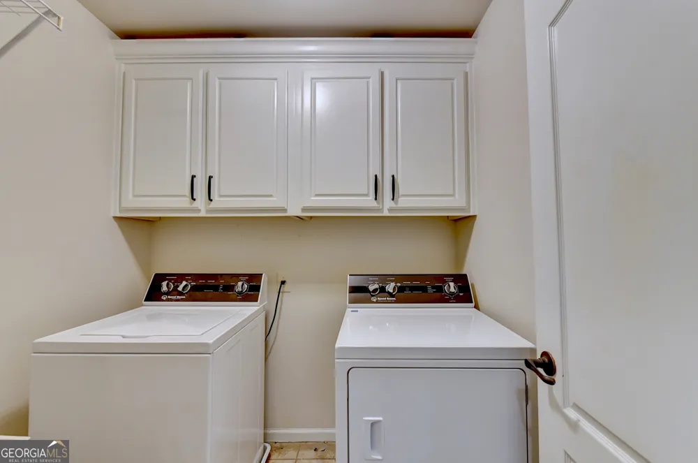 1349 Woodtrace LN Auburn, GA 30011