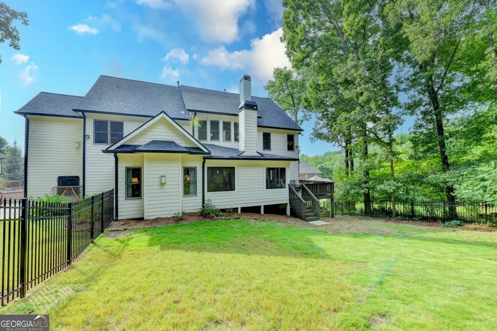 1349 Woodtrace LN Auburn, GA 30011