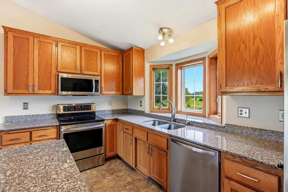 22338 Quincy Street NE East Bethel, MN 55011