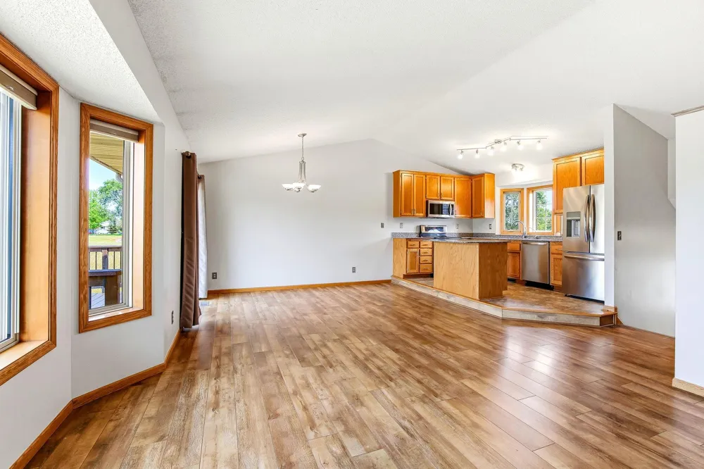 22338 Quincy Street NE East Bethel, MN 55011