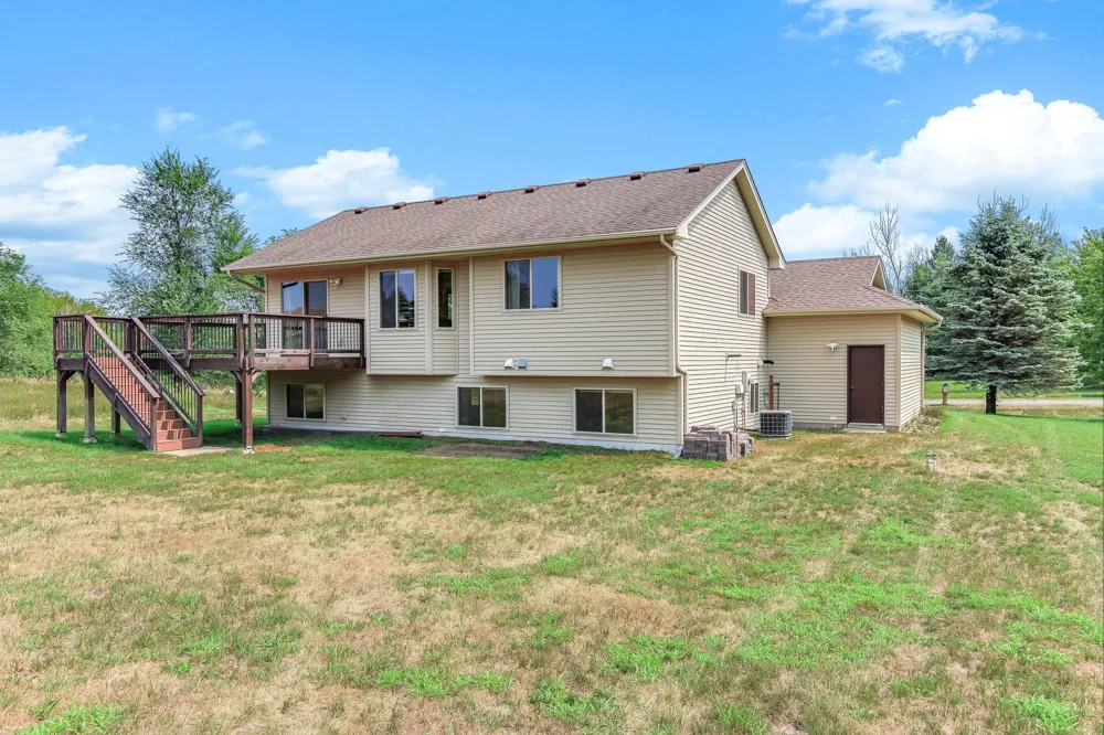 22338 Quincy Street NE East Bethel, MN 55011