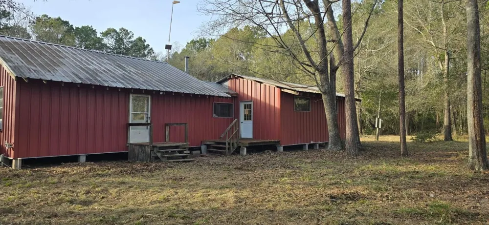 655 County Road 4525 Warren, TX 77664