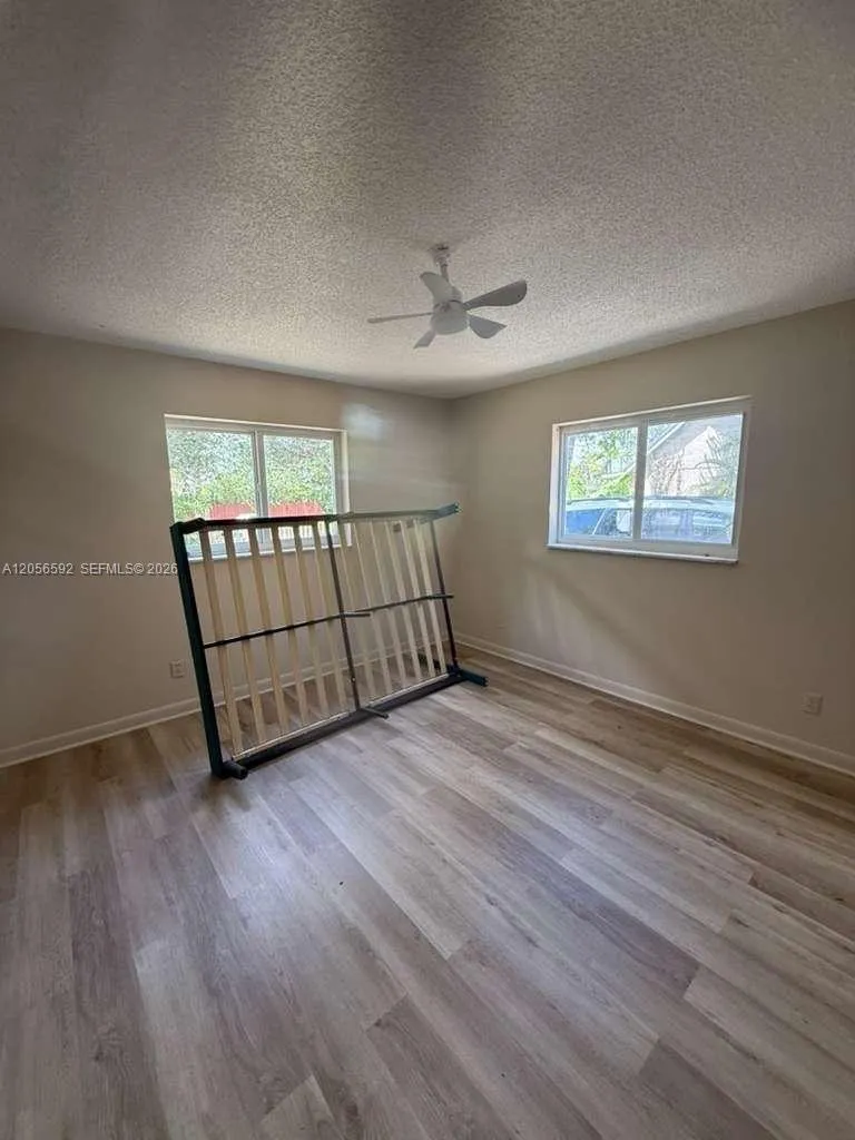 3850 SW 59th Ter Davie, FL 33314