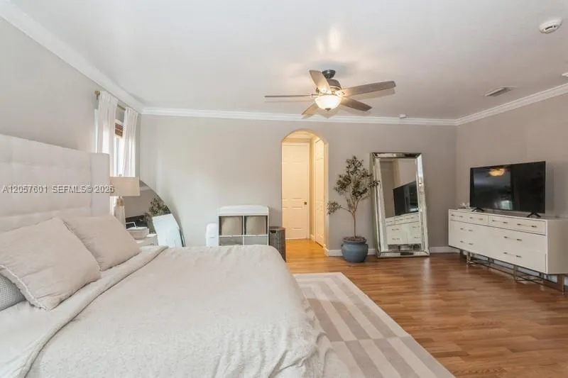 18704 SW 76th Ct Cutler Bay, FL 33157