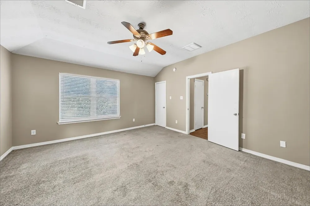 5010 Deerpath Drive Conroe, TX 77303