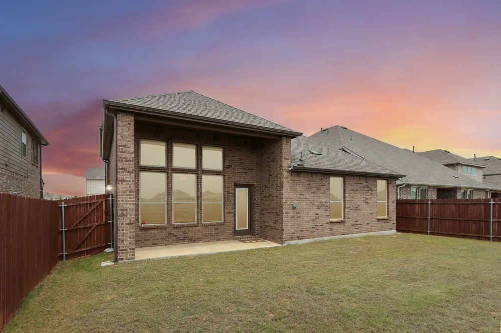 9808 Fall Brook Drive Aubrey, TX 76227