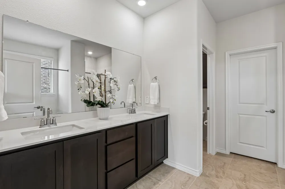 9808 Fall Brook Drive Aubrey, TX 76227