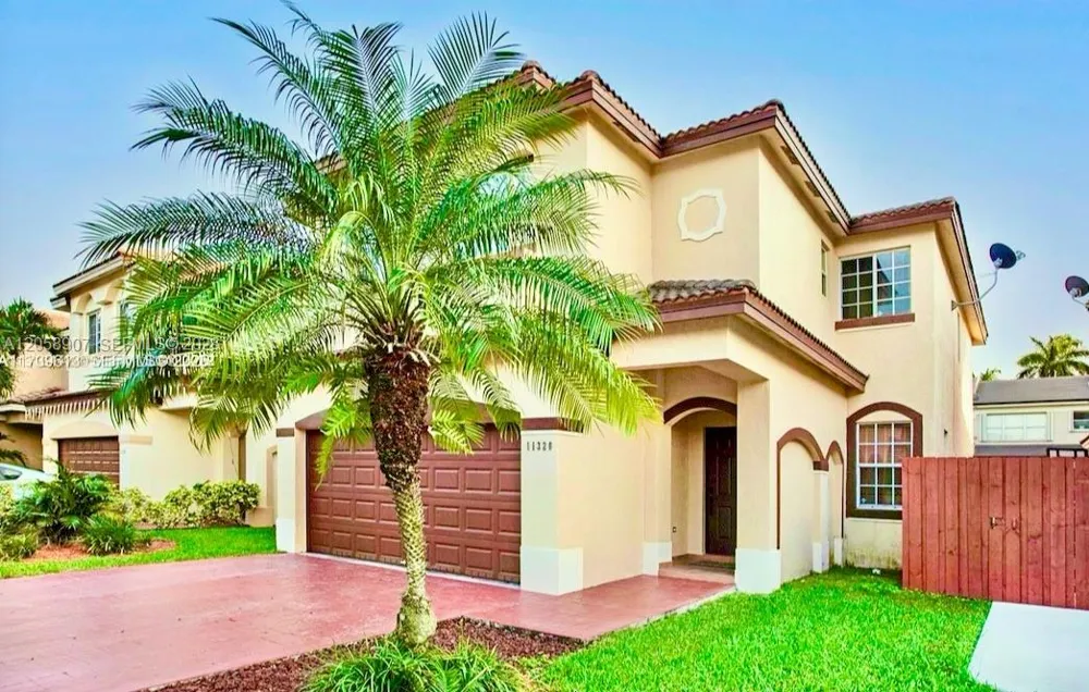 11320 NW 43rd Ter Doral, FL 33178