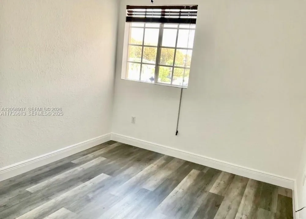 11320 NW 43rd Ter Doral, FL 33178
