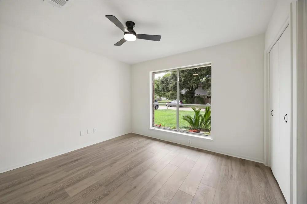 12527 Mistymont Drive Houston, TX 77070