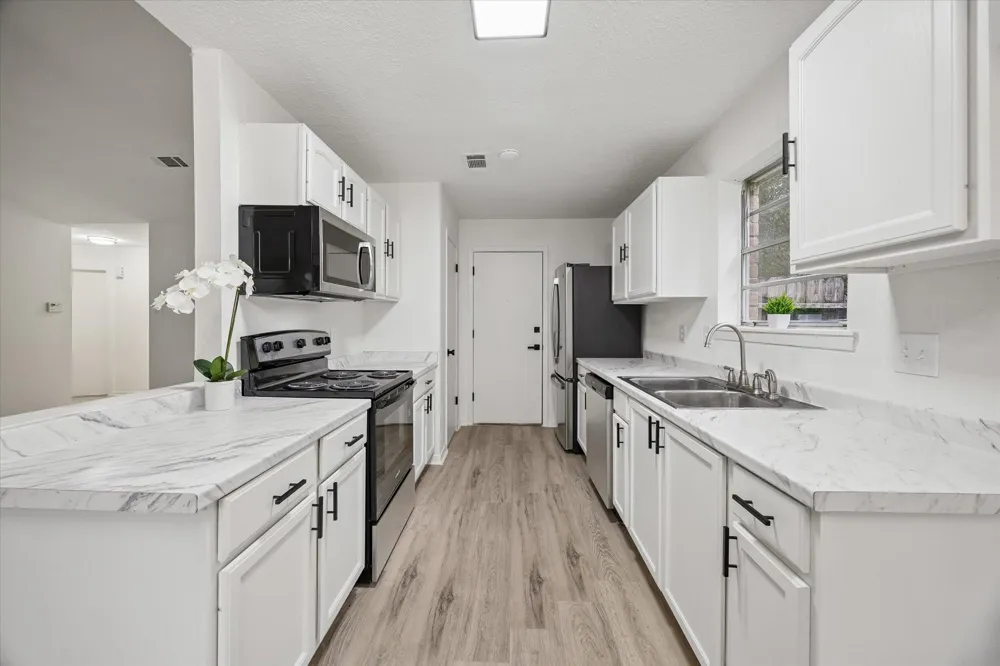 12527 Mistymont Drive Houston, TX 77070