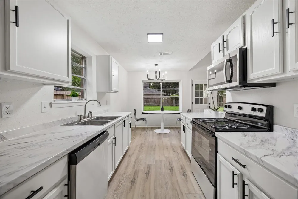 12527 Mistymont Drive Houston, TX 77070