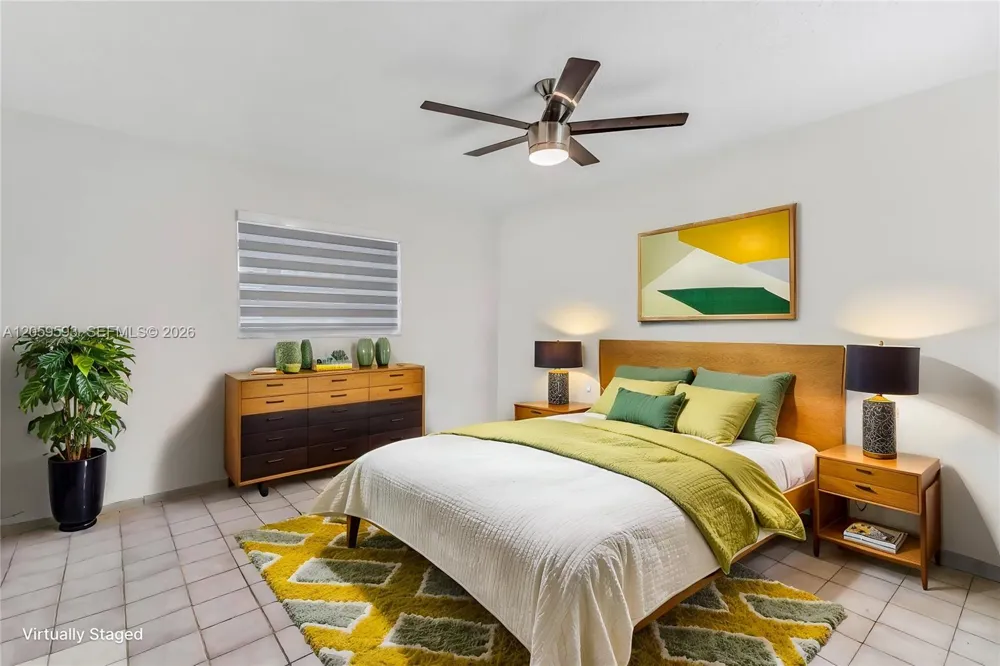 3990 NW 42nd Ave #403 Lauderdale Lakes, FL 33319