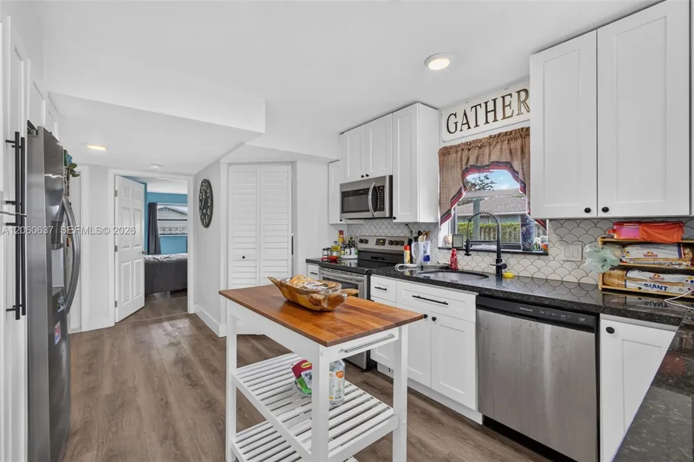 6187 Kendrick St Jupiter, FL 33458