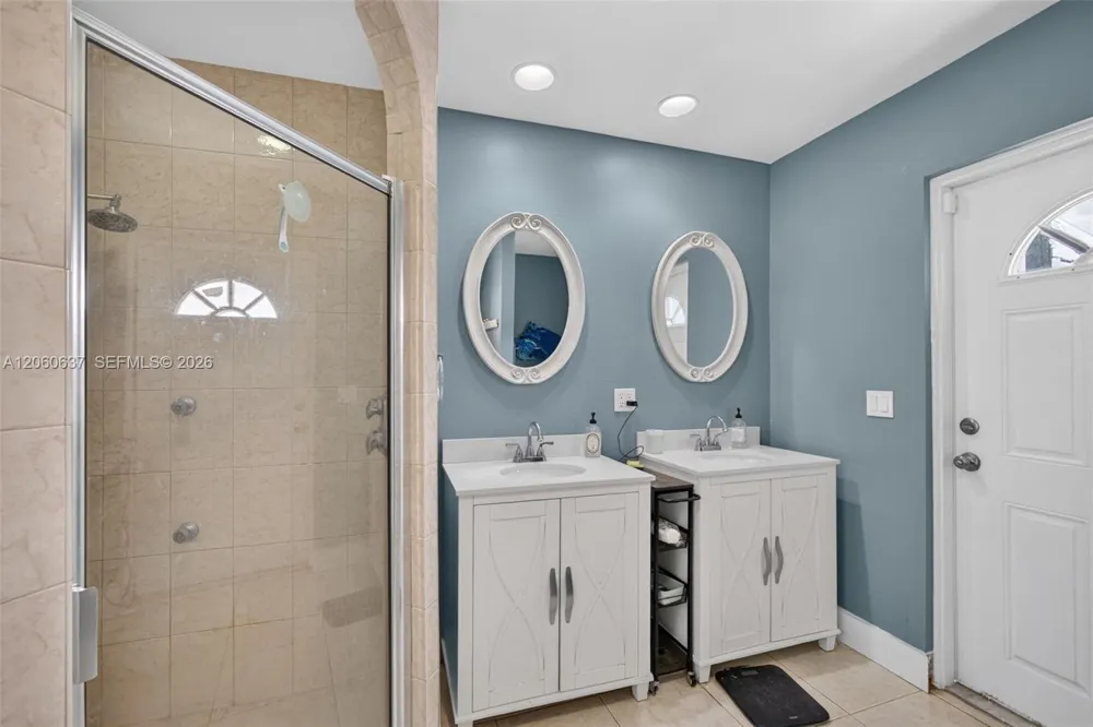 6187 Kendrick St Jupiter, FL 33458