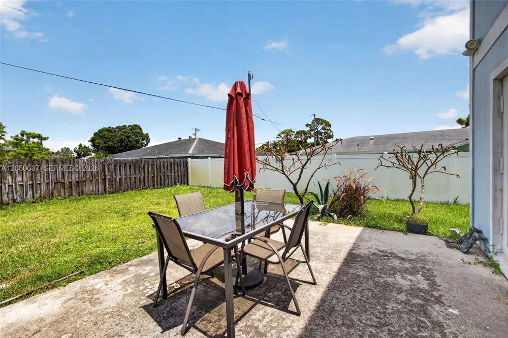 6187 Kendrick St Jupiter, FL 33458