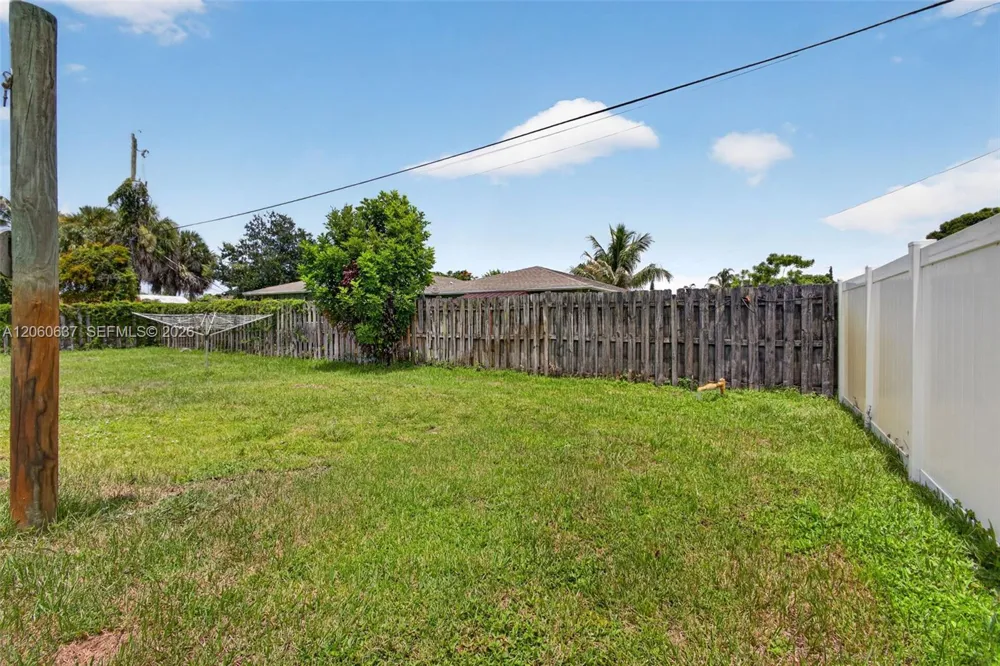 6187 Kendrick St Jupiter, FL 33458
