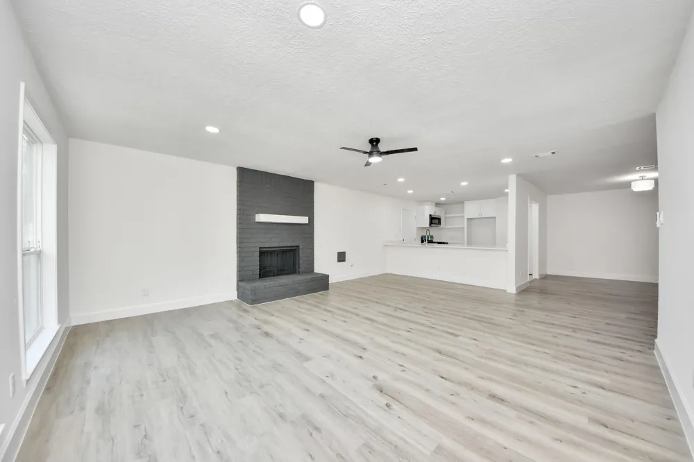 4222 Alief Village Drive Houston, TX 77072