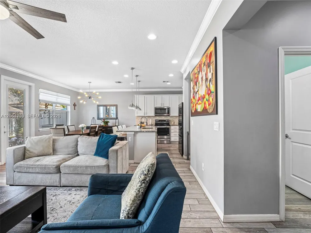 3953 Black Olive Ln #3953 Hollywood, FL 33021