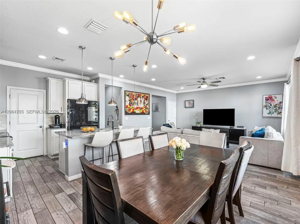 3953 Black Olive Ln #3953 Hollywood, FL 33021