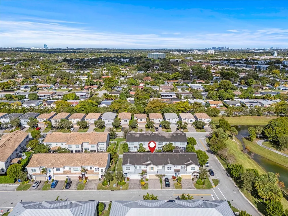 3953 Black Olive Ln #3953 Hollywood, FL 33021