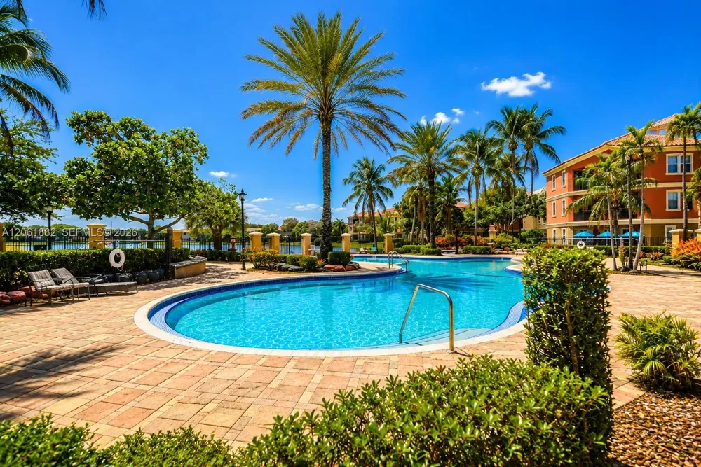 4402 SW 160th Ave #934 Miramar, FL 33027