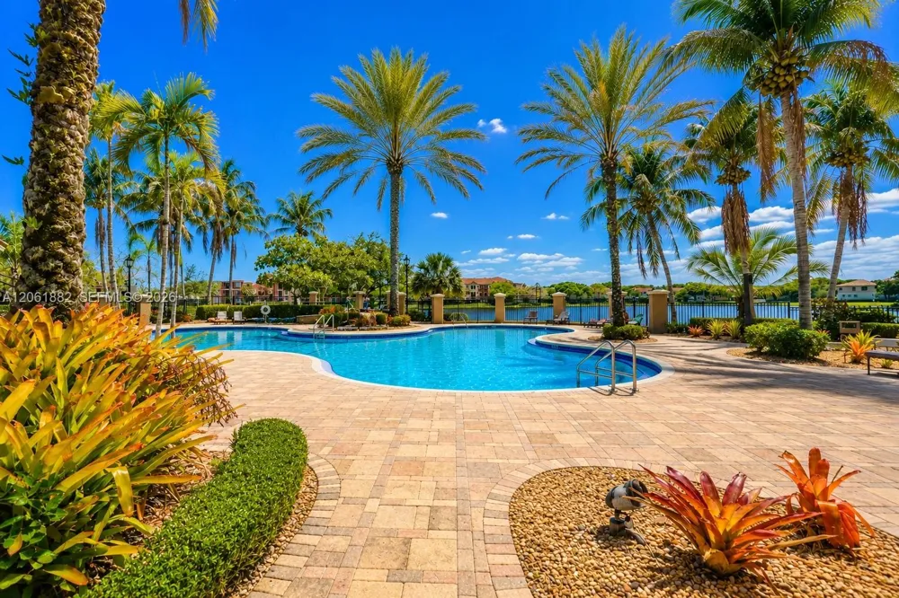 4402 SW 160th Ave #934 Miramar, FL 33027