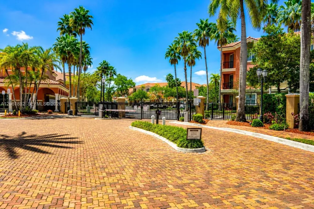 4402 SW 160th Ave #934 Miramar, FL 33027