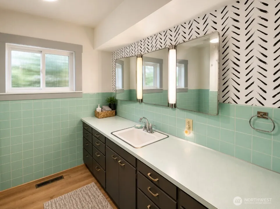 1616 Cherry Street Oroville, WA 98844