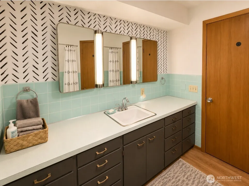 1616 Cherry Street Oroville, WA 98844