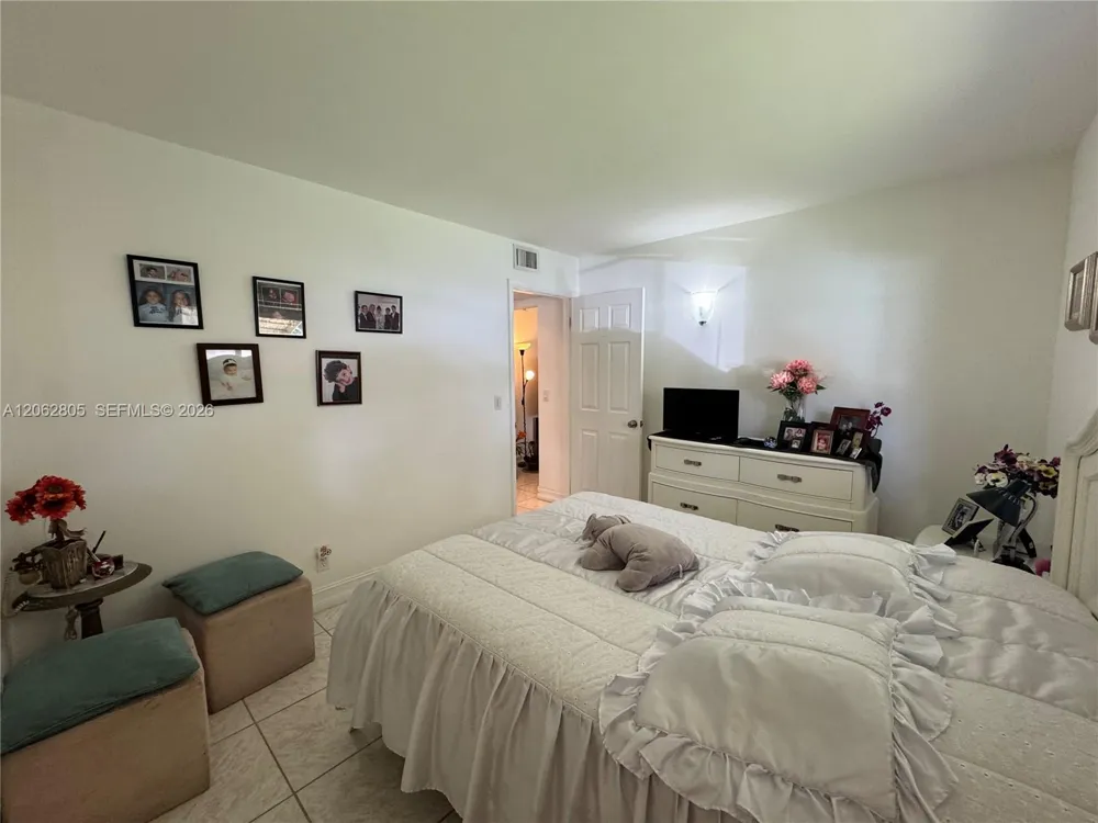 5773 La Pinata Blvd #A-1 Green Acres, FL 33463