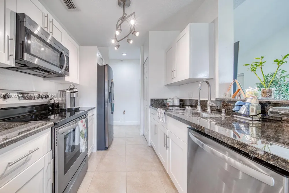 21130 SW 87th Ave #304 Cutler Bay, FL 33189