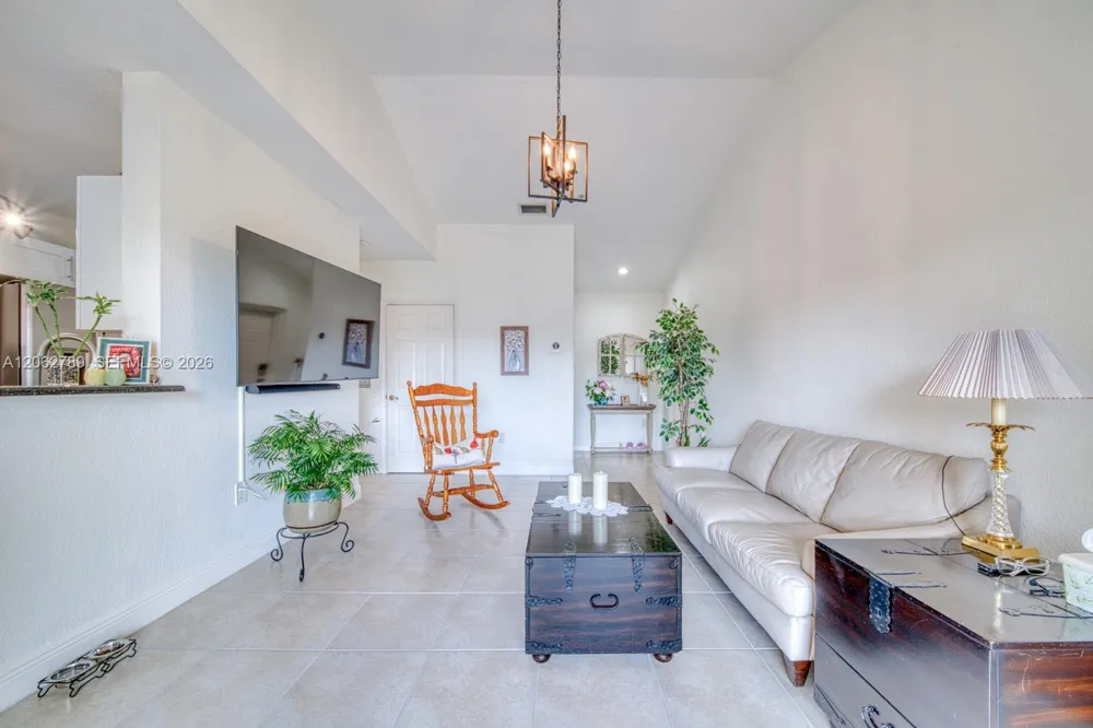 21130 SW 87th Ave #304 Cutler Bay, FL 33189