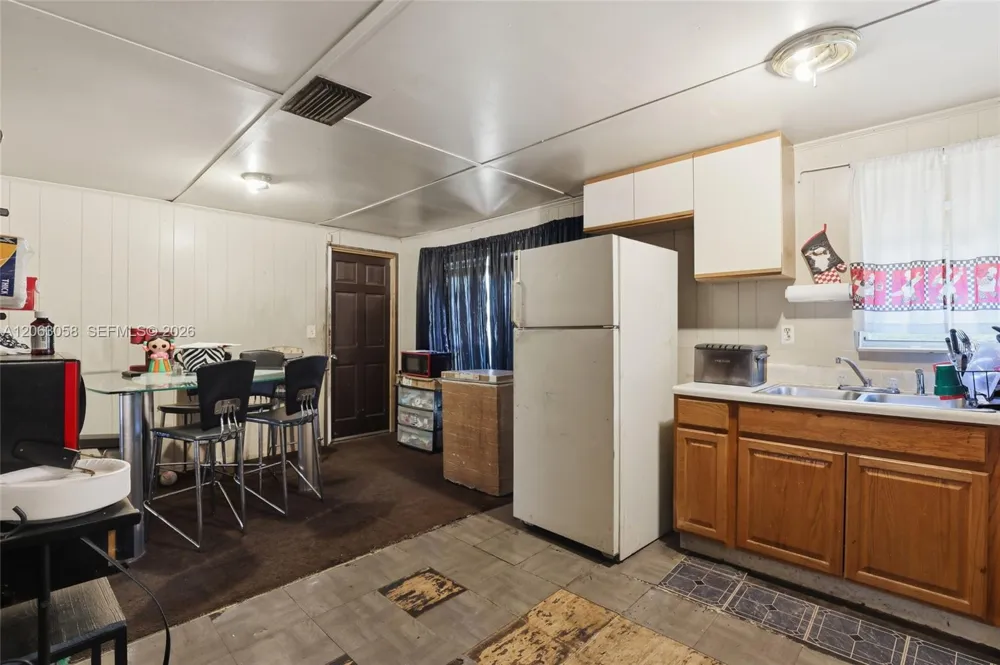 1004 Kentucky Clewiston, FL 33440