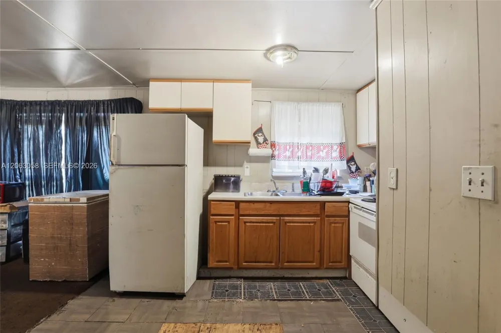 1004 Kentucky Clewiston, FL 33440