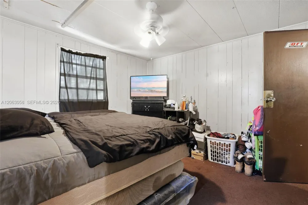 1004 Kentucky Clewiston, FL 33440
