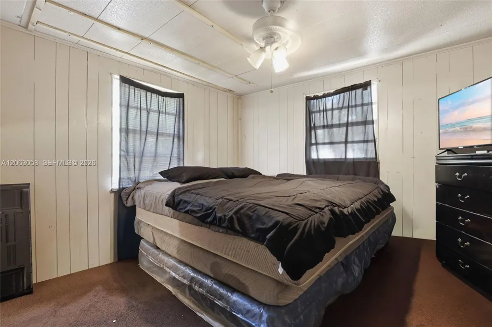 1004 Kentucky Clewiston, FL 33440