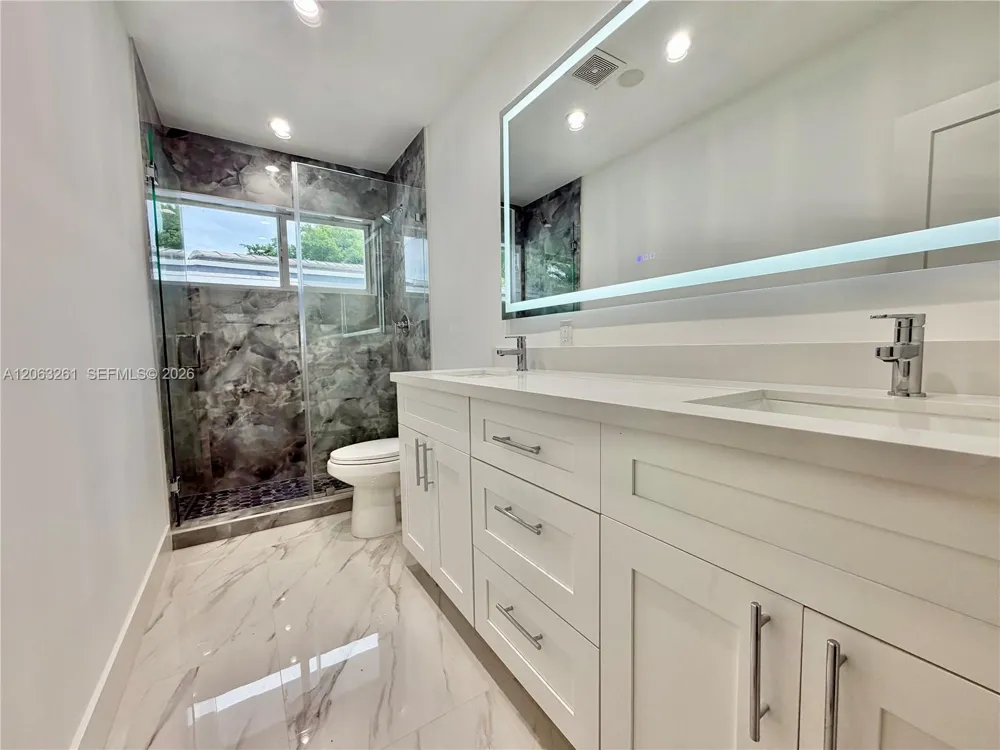 12810 Cyprus Rd North Miami, FL 33181