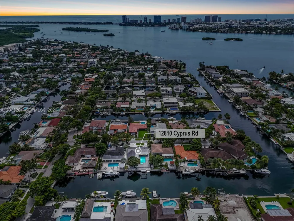 12810 Cyprus Rd North Miami, FL 33181