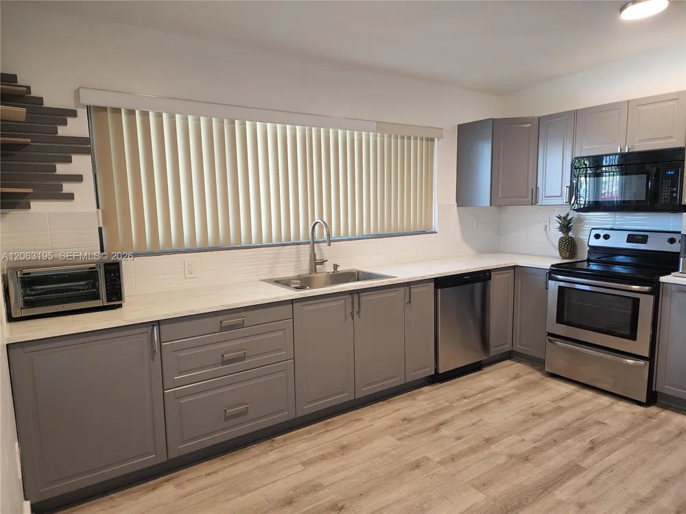 3760 NW 197th St #1 Miami Gardens, FL 33055