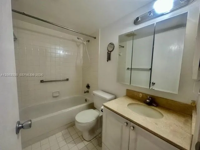 801 SW 133rd Ter #105K Pembroke Pines, FL 33027