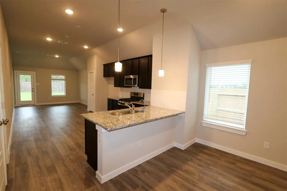 5803 Aurora Lane Fulshear, TX 77441