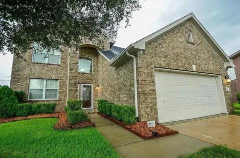 1702 Lansing Cove Drive