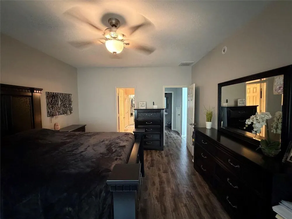 1702 Lansing Cove Drive Fresno, TX 77545